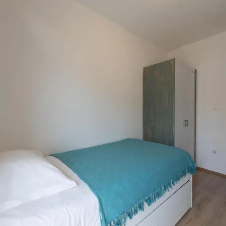 With A Parking Space Kastel Stari, - 23116 Kastela